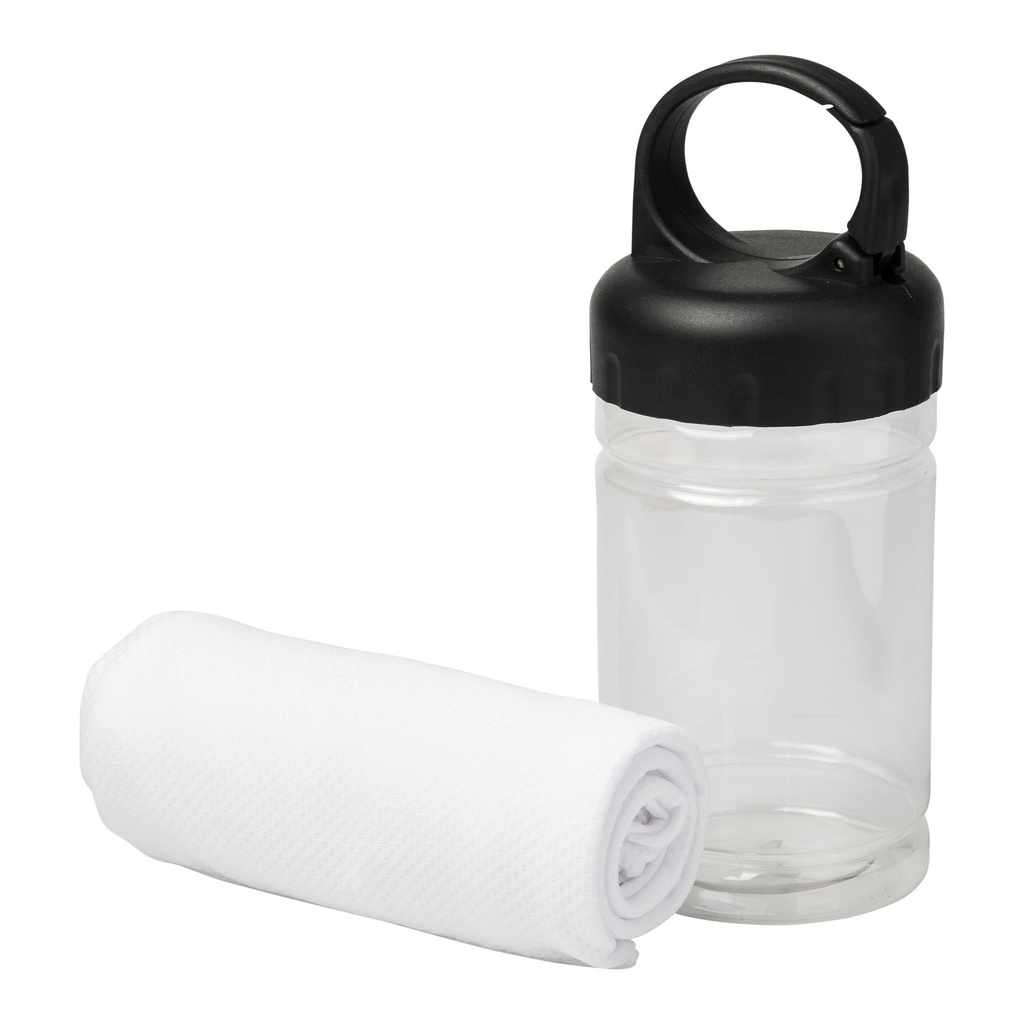 Remy cooling towel in PET container