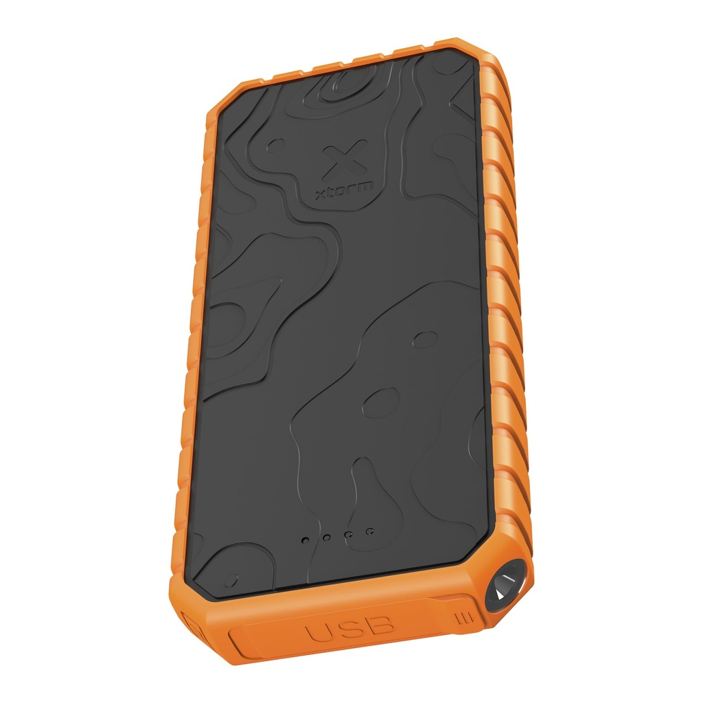 Xtorm XR202 Xtreme 20.000 mAh 35W QC3.0 waterproof rugged power bank with torch