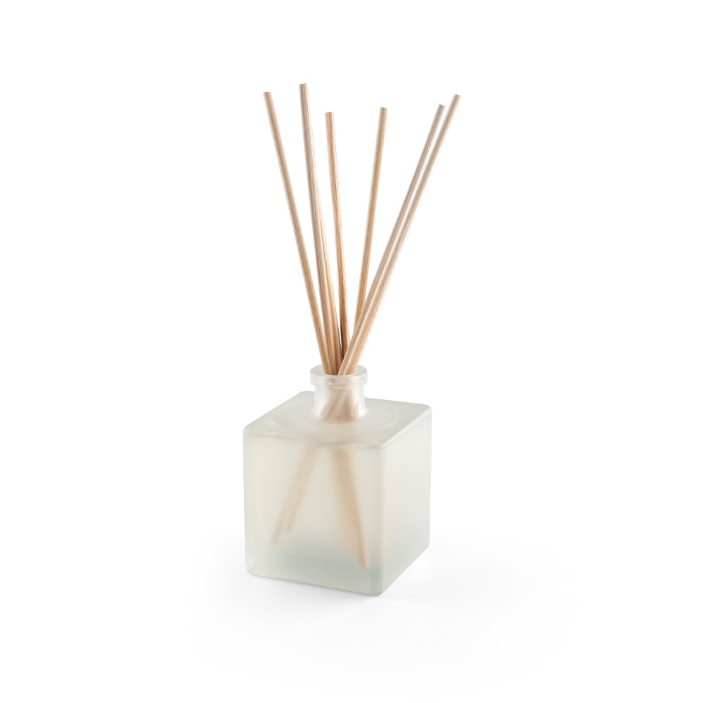 YEUN. Diffuser sticks in glass bottle
